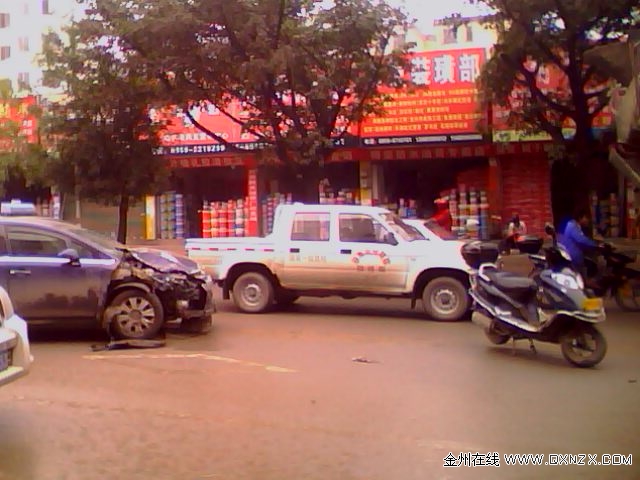 IMG0136A.jpg