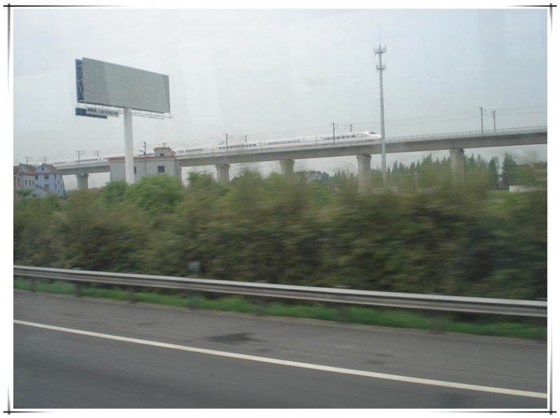 DSC07943_.jpg