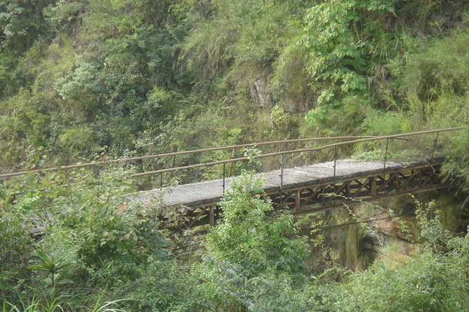 DSC04869_.jpg