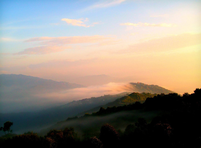 20110820_cb4b33395c7a575541f00ZR0bWdWBmKh.jpg