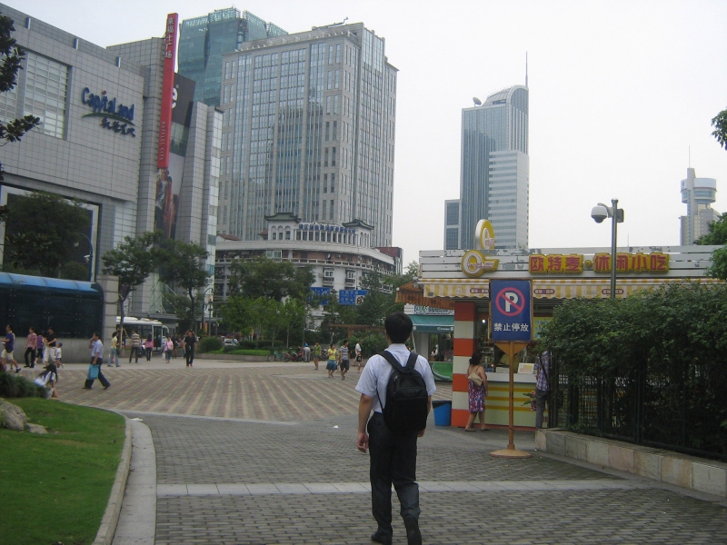 Ƭ 071.jpg