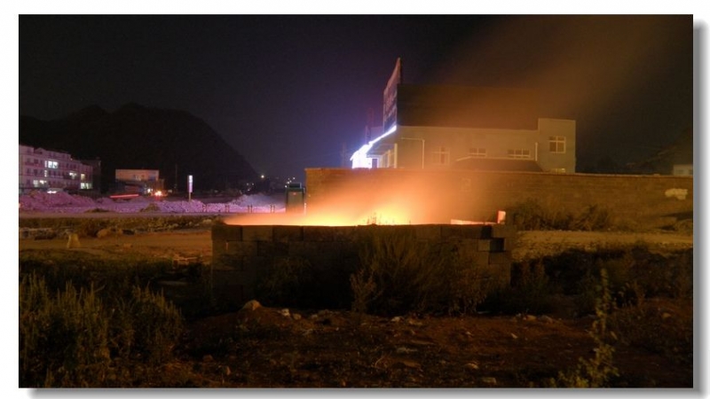 Էףʮ01.jpg