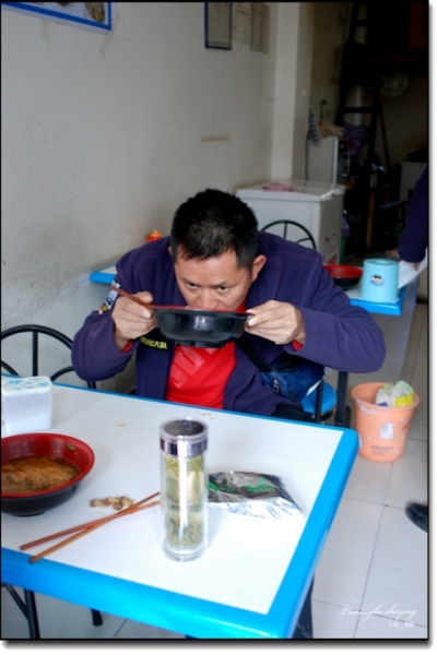 03.jpg