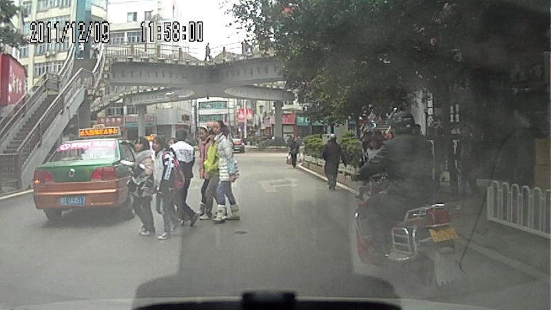 (AMBA0002.MOV)[00.03.21.972].jpg
