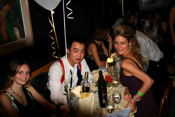 2_200906192231077MRpJ.jpg