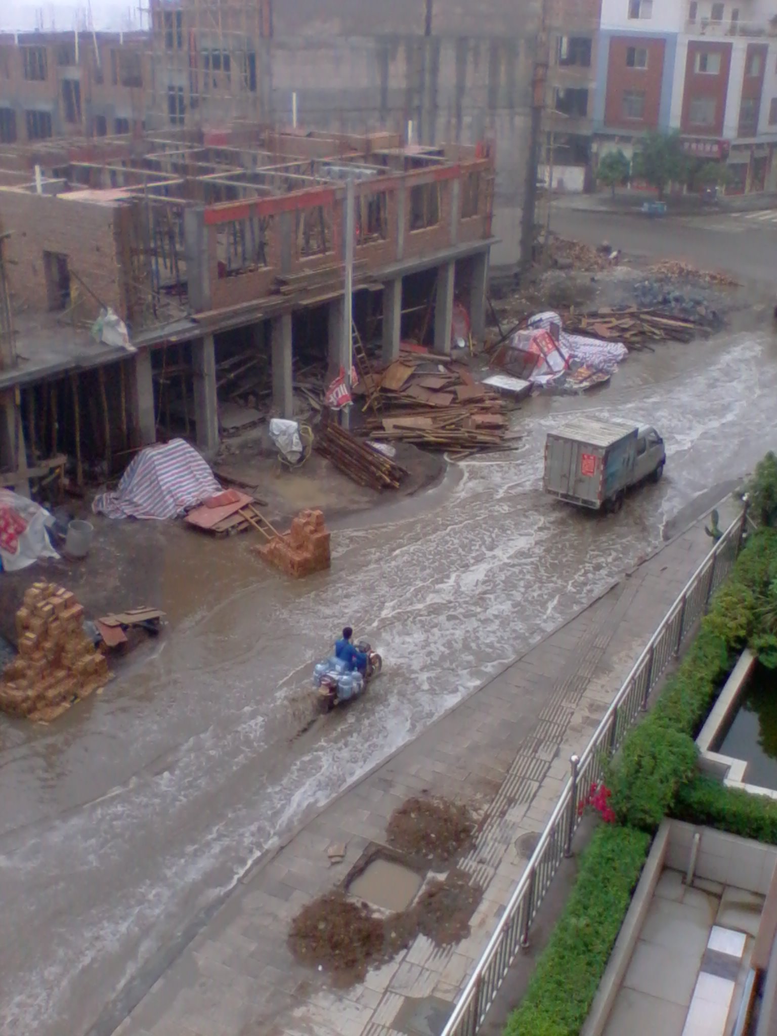 2012-05-22 11.54.14.jpg
