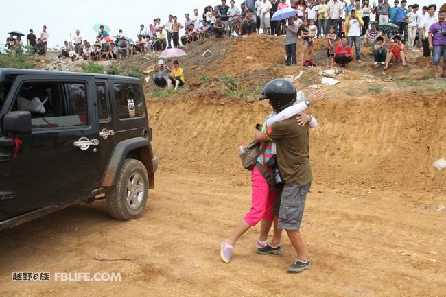 20120521_db1ccb477f8870e9b7a1u6O042FFqF3o.jpg