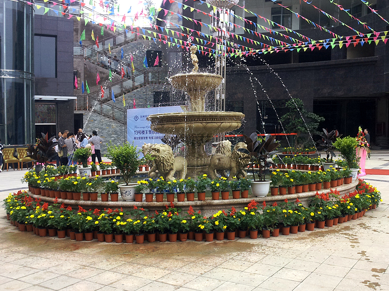 03.jpg