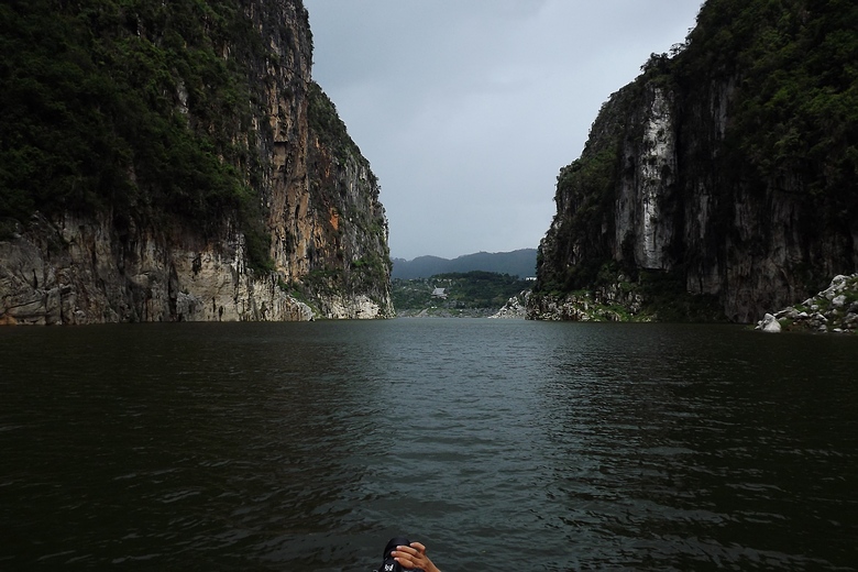 DSCF8243.jpg