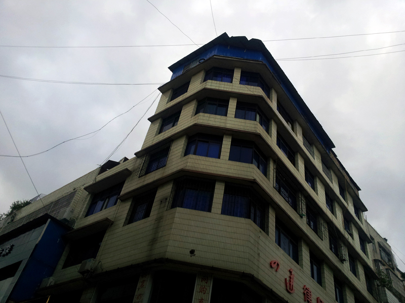 05.jpg