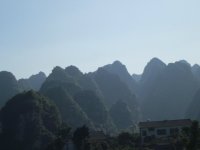 psbCAHUL82W.jpg