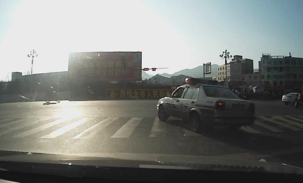 03.jpg