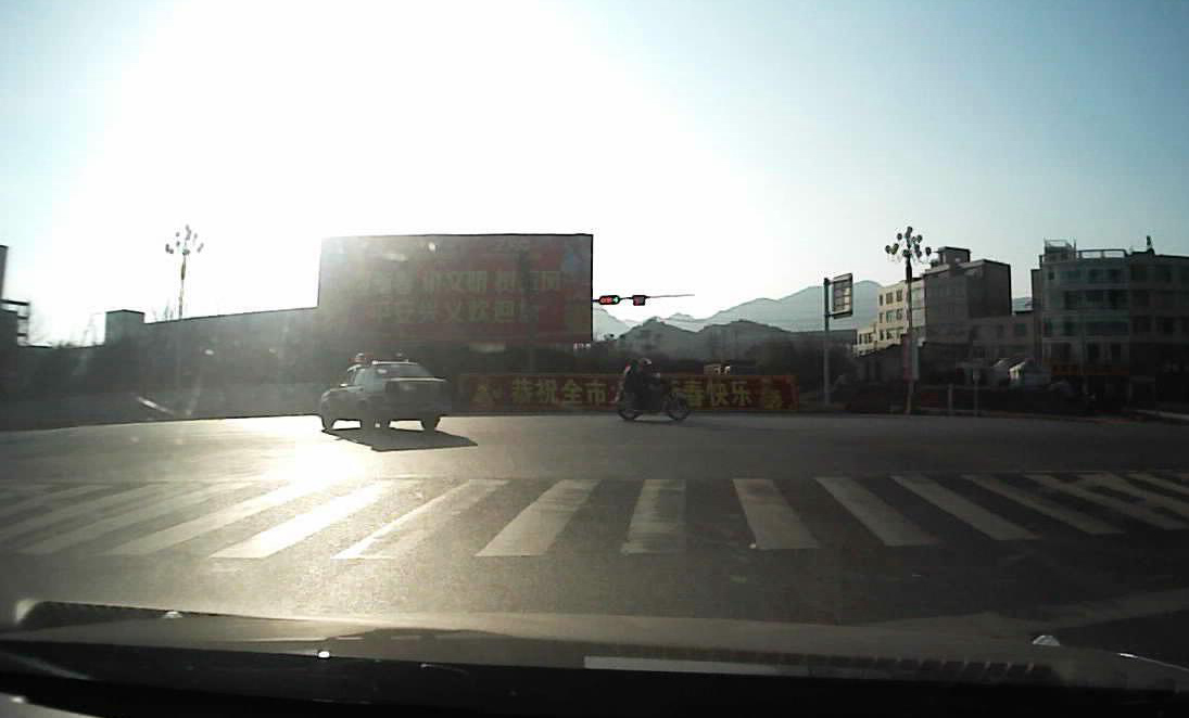 05.jpg