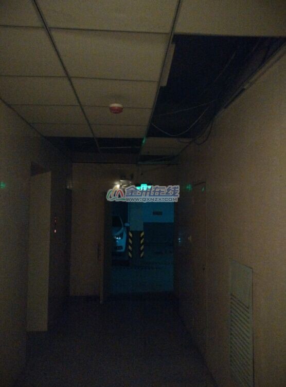 ʩ