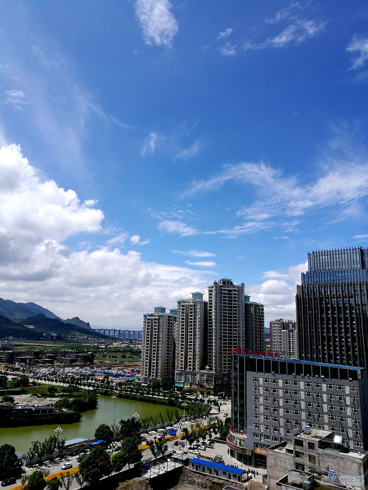 IMG_20160526_144337.jpg