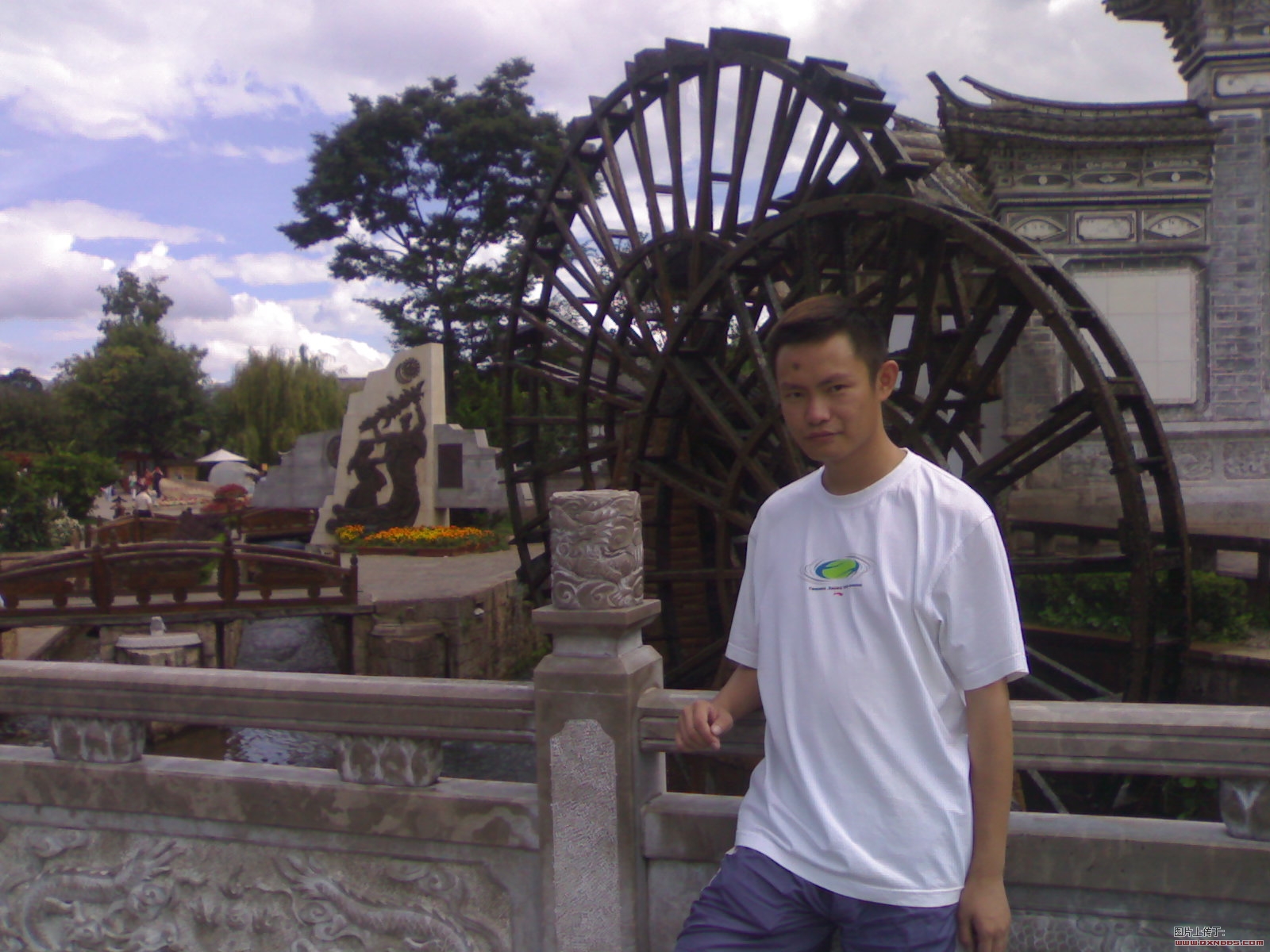 20060829490.jpg