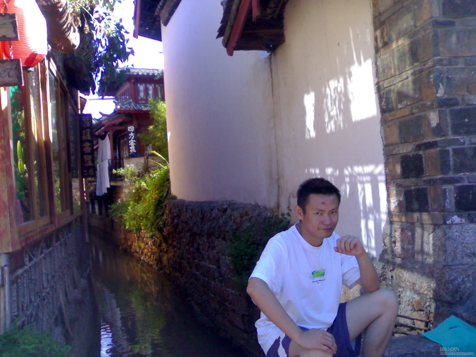 20060829497.jpg