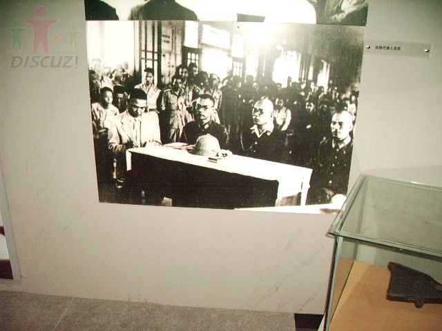 067.jpg