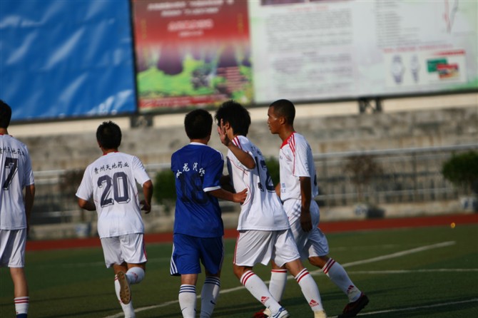 05.jpg