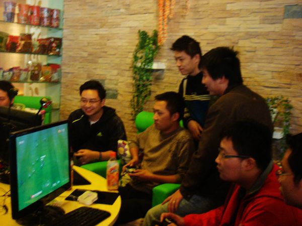 02.jpg