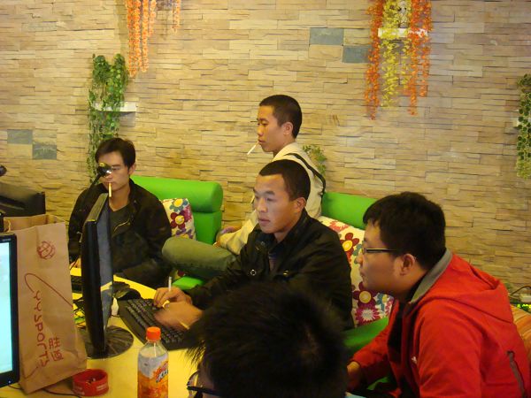 02.jpg
