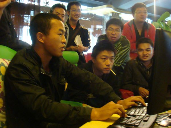 02.jpg