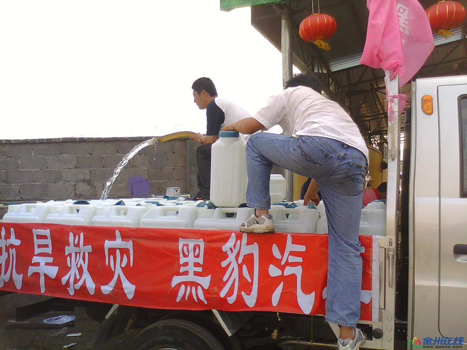 Ƭ 025.jpg